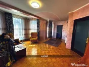 Casa spațioasă cu teren si foișor - Negrești Oaș 