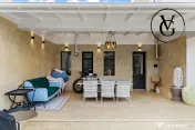 Vila 5 camere cu piscina | Panouri solare 10kw 