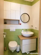 Apartament 3 camere | 2 bai | parcare - zona Tractorul 