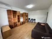 Apartament de inchiriat, 2 camere, decomandat, centrala prop 
