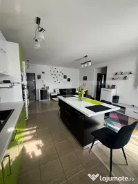 Apartament 3 camere 62mp /2 bai/ 2 balcoane/ parcare/ Zona T 