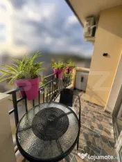 Apartament 3 camere 62mp /2 bai/ 2 balcoane/ parcare/ Zona T 