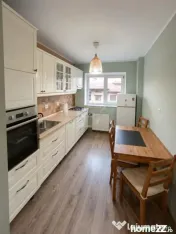 3 camere Teiul Doamnei, et. 3, an 1983, 71 mp 