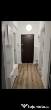 Berceni metrou biruinei studio parter parcare 