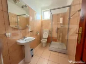 Afacere la cheie: Pensiune 3 stele, 60 locuri cazare si rest 