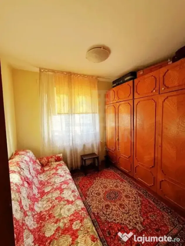 3 Camere-55mp-Utili-Mobilat-Utilat-Etaj-Intermediar-Parca...