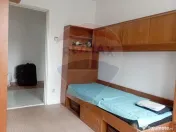 Apartament cu 3 camere de vânzare în zona Bucur Obor 