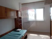 Apartament cu 3 camere de vânzare în zona Bucur Obor 