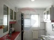 Apartament cu 3 camere de vânzare în zona Bucur Obor 