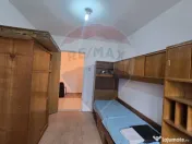 Apartament cu 3 camere de vânzare în zona Bucur Obor 