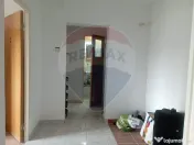 Apartament cu 3 camere de vânzare în zona Bucur Obor 