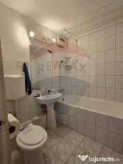 Apartament cu 3 camere de vânzare în zona Bucur Obor 
