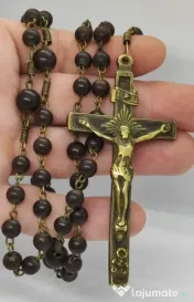Rozariu Vechi din Lemn și Crucifix Alamă 
