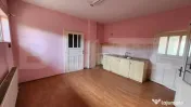 Casă spațioasă cu potențial rezidențial și comercial ? 