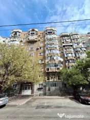 De Vanzare Apartament cu 3 camere an constructie 1989 Vit... 