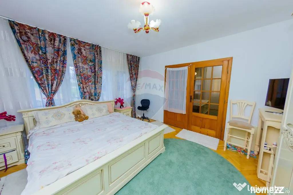 Casă spațioasă în Satu Nou de Jos – Posibilitate sc...