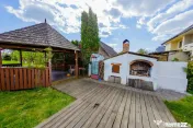 Casă spațioasă în Satu Nou de Jos – Posibilitate sc... 
