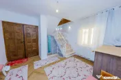 Casă spațioasă în Satu Nou de Jos – Posibilitate sc... 