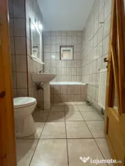 Spatios! Apartament 2 camere, Independentei, etaj 3. 