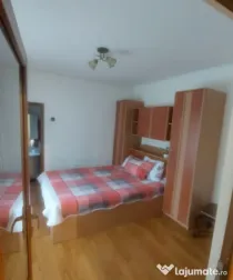 Casa de vanzare in zona Dacia