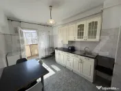 Apartament 3 camere decomandat, zona Zambilelor 