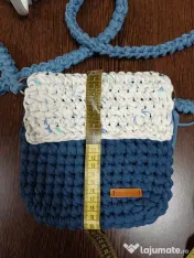 Geantă croșetată manual (Handmade) - Albastru & Alb, Model Unicat 