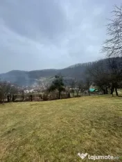 Casa reconsolidată cu teren generos — Oportunitate excele 