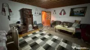 VAND CASA DE VACANTA LA COLIBITA, CU VEDERE SPRE LAC 