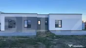 Duplex 3 camere 92mp Mosnita Noua 