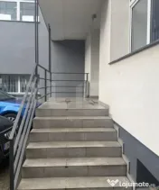 Birou modern 100 mp, clădire clasa A, cu facilități premi 