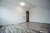 Apartament cu 3 camere de vânzare în zona Burdujeni 