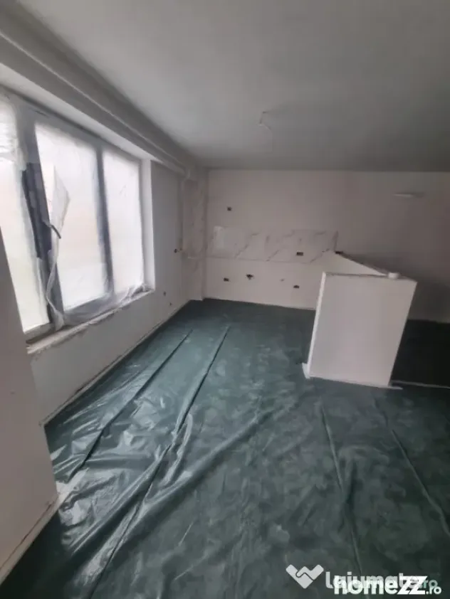 Apartament 3 camere, 78 mp, zona George Enescu - Craiova (Dolj)