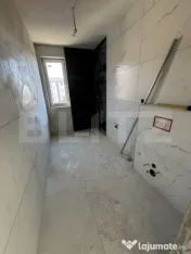 COMISION 0% Apartament 3 camere 75 mp + 100 mp TERASA , BLOC 