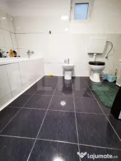 Casa 5 camere, 150 mp, zona Ronat 