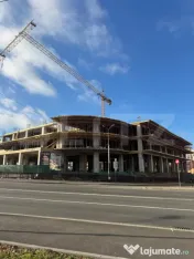 Apartament cu 2 camere, 56 mp, zona Centrala 