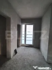 Casa semifinisată individuală 120 mp utili, teren 805 mp, 