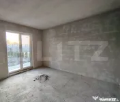 Casa semifinisată individuală 120 mp utili, teren 805 mp, 