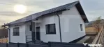 Casa frumoasa cu 3 camere in Ciurbesti
