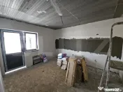 Casa frumoasa cu 3 camere in Ciurbesti 