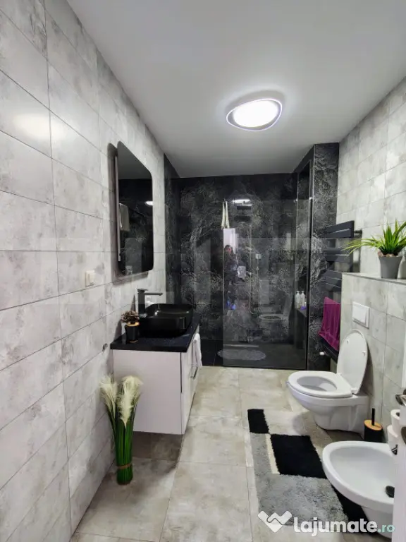 Casă de vânzare cu priveliste superba – proprietate idea