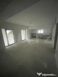 Apartament 3 camere, 91 mp, zona Valea Rosie 