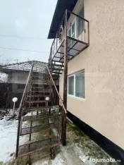Casa de vanzare, 105 mp, zona Cazaci 