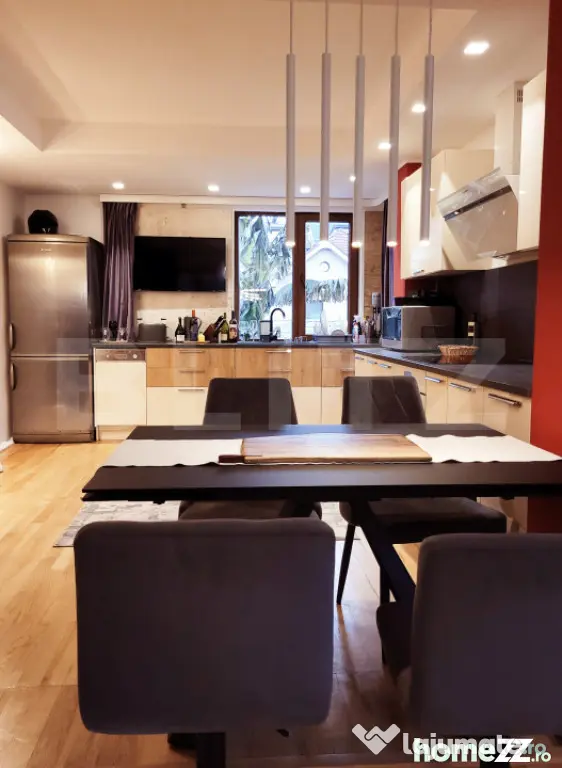 Casa individuala 200 mp, teren 700 mp, vatra veche Remetea M - Remetea Mare (Timis)