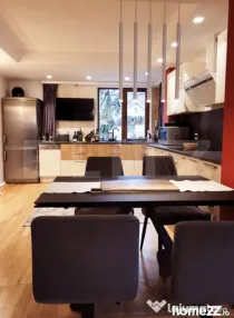 Casa individuala 200 mp, teren 700 mp, vatra veche Remetea M