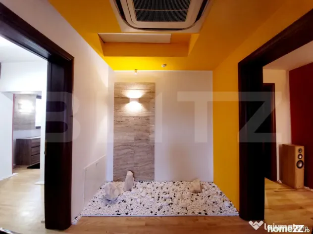 Casa individuala 200 mp, teren 700 mp, vatra veche Remetea M - Remetea Mare (Timis)