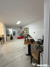 Spatiu comercial, 267 mp, 2 parcari, zona Cetatii 