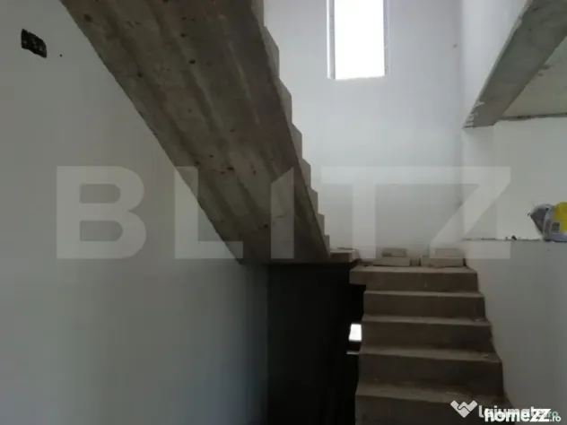 Casa Liteni, Dolhasca, 2500 mp teren, 180 mp utili, 5 camere - Suceava (Suceava)