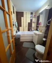 Apartament 3 camere decomandat, 78 mp, zona Frumoasa 