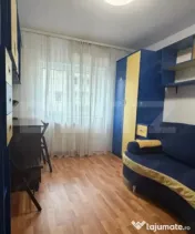 Apartament cu 3 camere, 62 mp, etaj intermediar, cartier Obc 