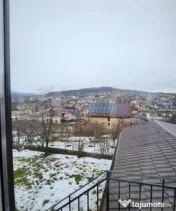 Casa D+P+E, pe Aleea Trifoiului, zona linistita! 